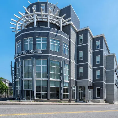 Beacon Suites Hotel