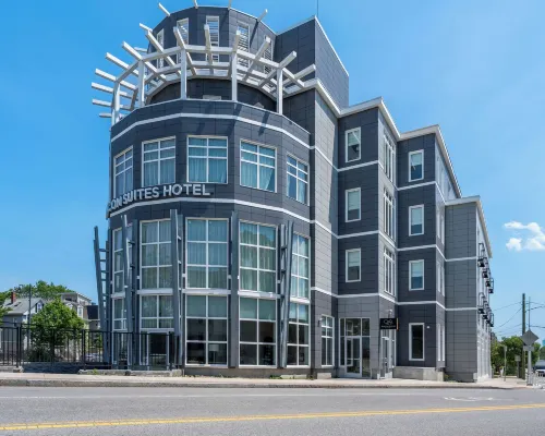 Beacon Suites Hotel Hotels near Harvard Square