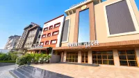 Hotel Regalia Suites - 3-Sterne