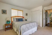 Stunning Utah Home ~ 30 Mi to Zion Nat'l Park - parking