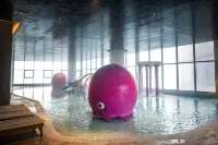 Antara Genting by Harvinton Mansion - piscina