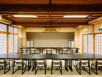 Hisaeya Ryokan - parking