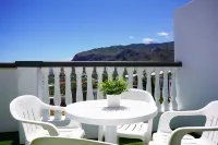 Coral Los Silos - Your Natural Accommodation Choice - Merinäköala