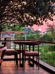 Hampi's Feathers Resort - 2-Star