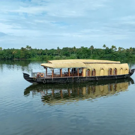 Aqua Jumbo Houseboat