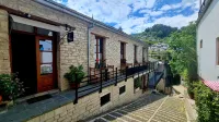 4 Rooms Boutique - 2 estrellas