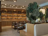 Aeolos Beach Resort - ที่มีบาร์