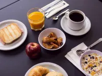 拉宜斯艾克卡吉飯店 義大利廣場（Italy Square）附近的飯店