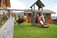 Lerchpeuntgut Almchalets - Parking