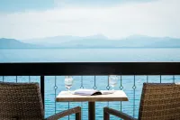 Canvas by Mitsis Belvedere - Havudsigt