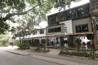 โรงแรม กาซา มาลิบู - 2 ดาว