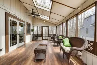 Welcome to House in the Trees in The Hideout! - Hytter