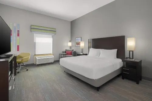 Hampton Inn Pleasanton - 2-Star