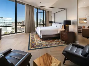 The Westin Oaks Houston at the Galleria