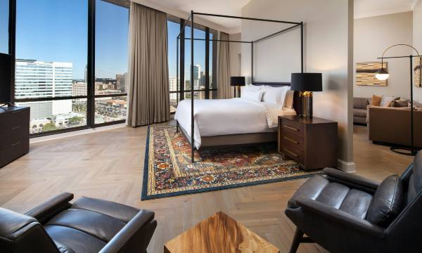 The Westin Oaks Houston at the Galleria