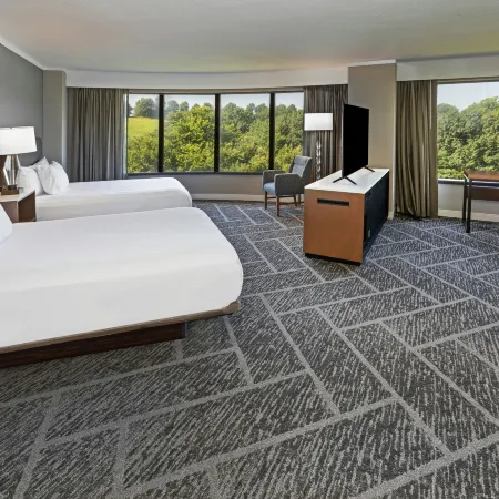 DoubleTree by Hilton Tulsa - Warren Place