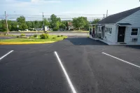 Rainbow Motel - 2-Star