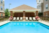 Homewood Suites by Hilton Reading - Pools