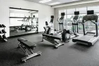Courtyard Omaha Bellevue at Beardmore Event Center - gimnasio