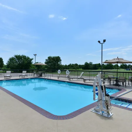 Baymont by Wyndham Ardmore I-35