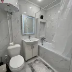 Bukhar Zhirau 63 Chudesniy Variant Flat - 2성급
