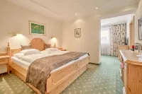 Hotel Appartement Roggal - piscina