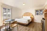 Sunset Motel - Jacuzzi
