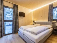 Superior Chalet # 9 With Sauna & Hot Tub - Chalets