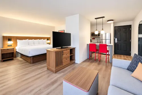 La Quinta Inn & Suites by Wyndham Auburn Hills / Detroit - que admiten mascotas
