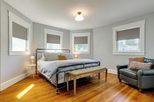 Walk to Capitol Campusstellar & Bloom Olympia' - 3-Star