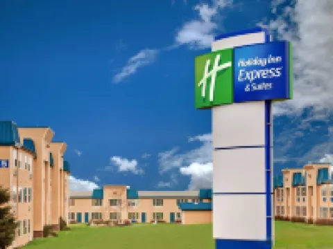 Days Inn & Suites by Wyndham Moncton Hotels in Moncton