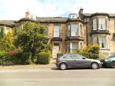 Menzies Guest House Hotels in Merchiston