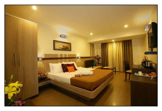 2. 호텔 우트사브 ..