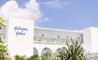Halcyon House