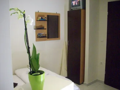 Posto Studio 5 Chania Crete 100 m from the Beach Hotels in der Nähe von Camping Chania