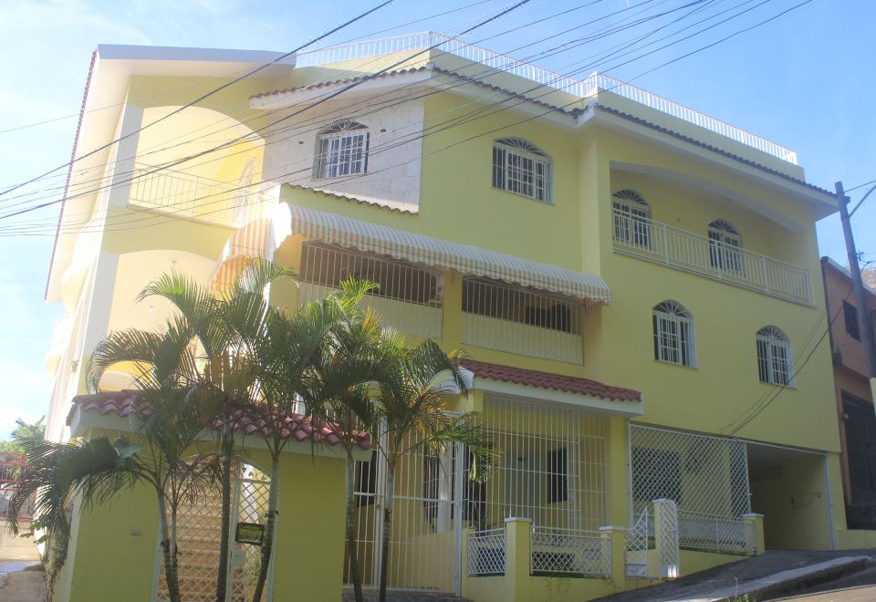 Hotel Sunhouse Samana Pink Room, Dominican Republic, Exterior, Hotel Exterior