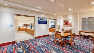holiday-inn-express-hotel-and-suites-fisherman-s-wharf-an-ihg-hotel