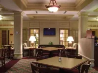 Holiday Inn Express & Suites Chester-Monroe-Goshen Hotels in Goshen