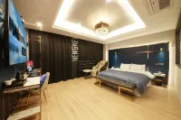 金浦飯店M塔 Gimpo Keunsarang Gidokgyo Baekhwajeom附近的飯店