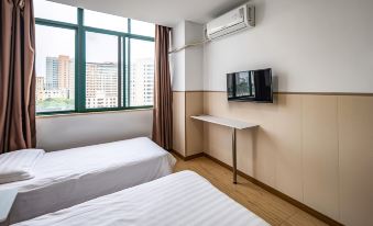Shanghai Qialin Hotel (Sixth People's Hospital)