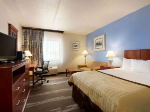 Ramada by Wyndham Fargo