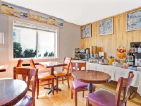 Travelodge by Wyndham Mill Valley/Sausalito Hotels in Mill Valley