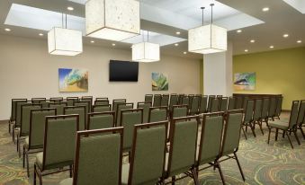 Embassy Suites by Hilton Oahu Kapolei