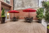 Hampton Inn by Hilton Manhattan Grand Central Các khách sạn gần Bus Stop for Q10 Bus
