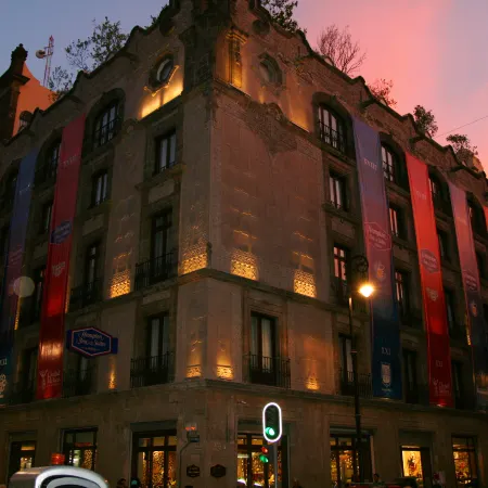 Hampton Inn & Suites by Hilton Mexico City - Centro Historico