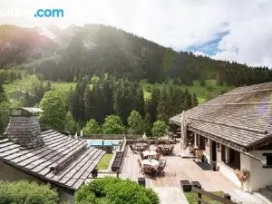 Les Chalets de la Serraz