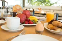 Pegasus Rooms - breakfast
