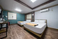 Ulsan Jinha Jjak Hotels near Namchang-Yeog