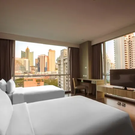 Adelphi Suites Bangkok