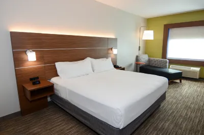 Holiday Inn Express & Suites New Boston Hotels near County Line Holiness Church